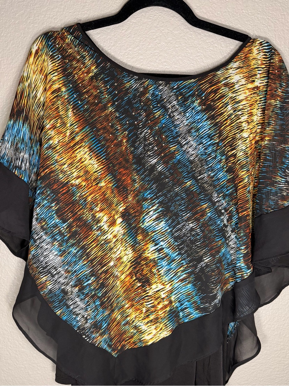 Plus Size 1X Abstract Print Flowy Chiffon Tunic Blouse Notations